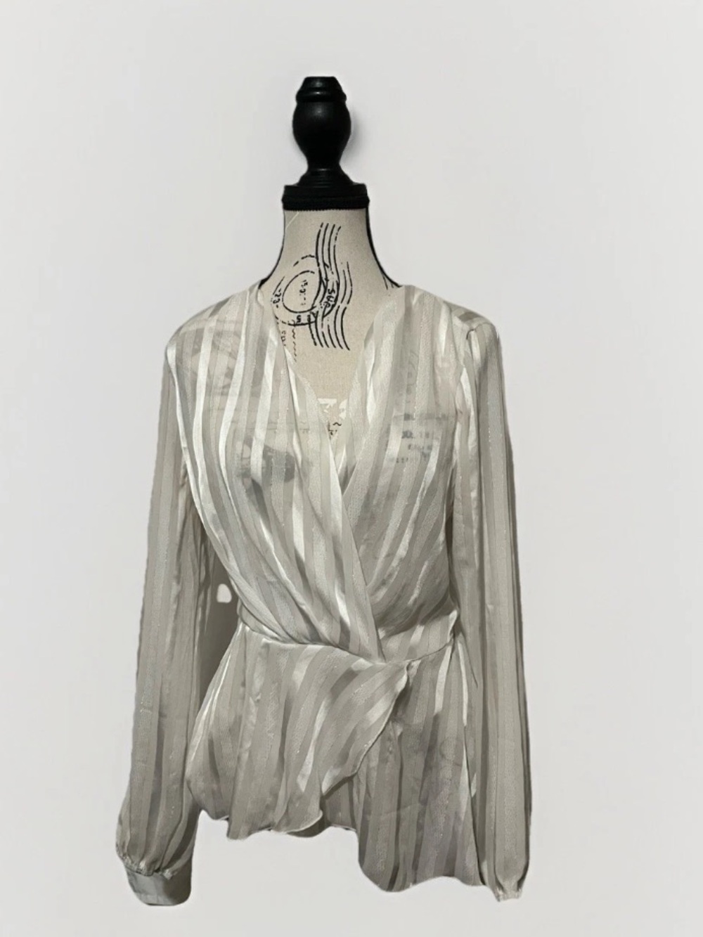 Y2K Women's Cream Size Medium Sheer Striped V Neck Long Sleeve Wrap Top Blouse